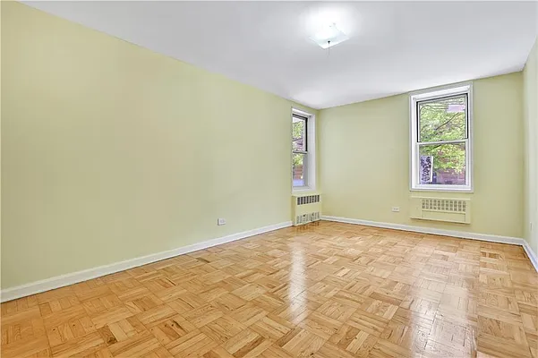 Sold by Remax Edge | media 25