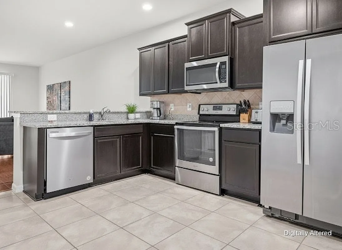 2 bed, 3.0 bath, 1480 sqft, $1,900 — Photo 2