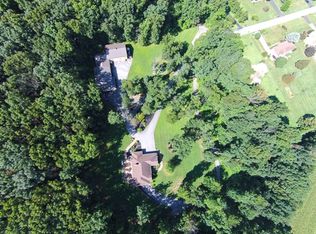 2805 Maple Dr, Red Lion, PA 17356