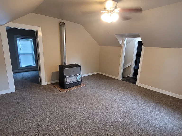 608.5 Putnam St #1 — Photo 7