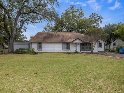 1256 Pecan St, Clute, TX, 77531