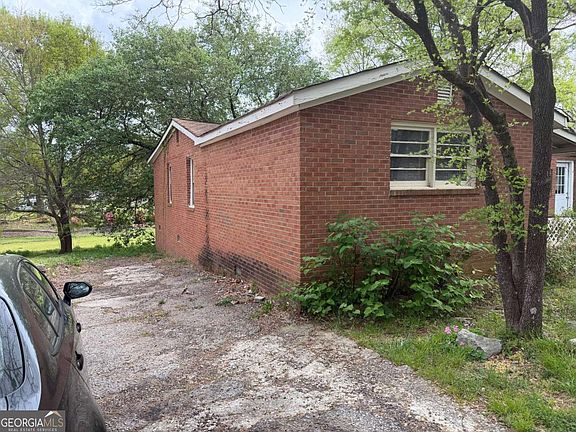 4th image of 7076 Hammond Way