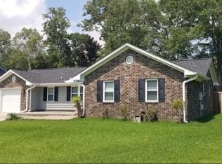 405 Carolina Cir, Ladson, SC 29456