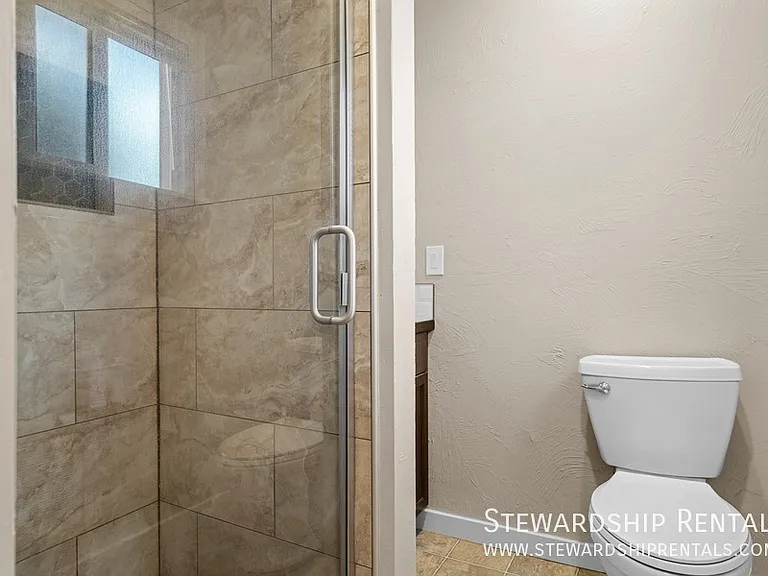 2024 Emerald St #6 — Photo 12