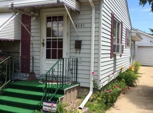 7031 Baring Ave, Hammond, IN 46324