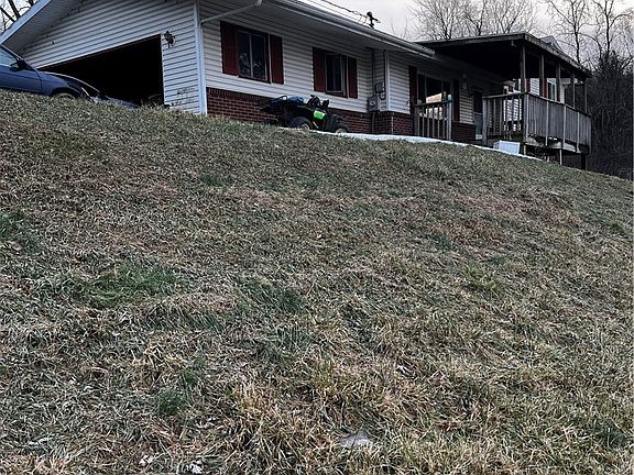 2nd image of 343 Vanderbilt Rd