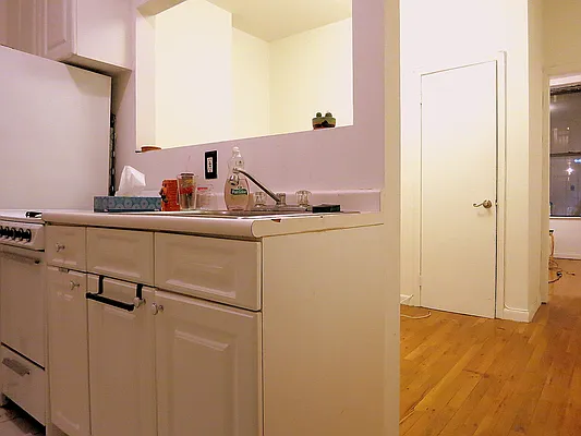 Rented by J Misrahi Realty Corp | media 47