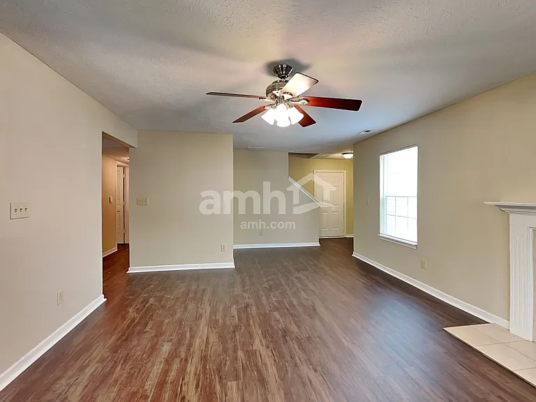 11926 Titania Cir — Photo 6