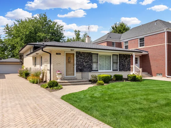 724 S Chester Ave, Park Ridge, IL 60068