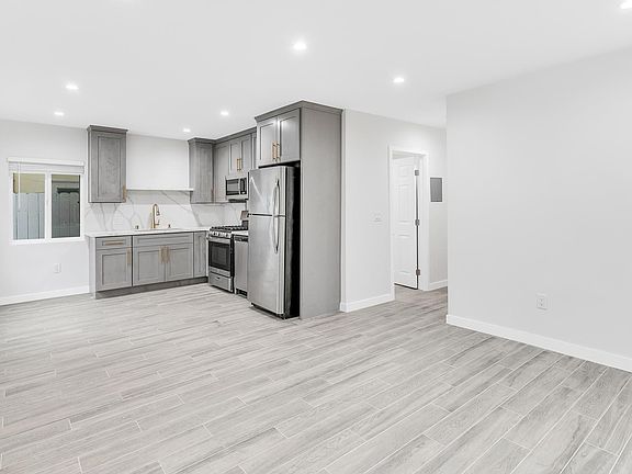 4th image of 40 Rose Ave APT 3