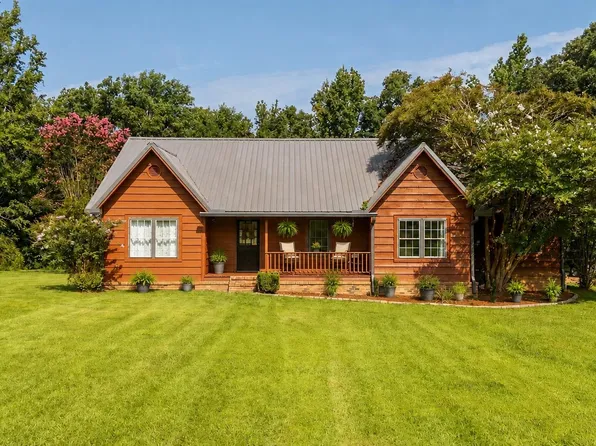 475 Watkins Rd, Michie, TN 38357