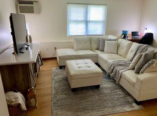 4 Frank St #1, Worcester, MA 01604