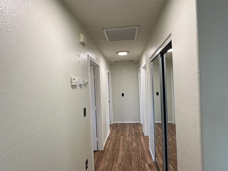 5633 Abronia Ave — Photo 6