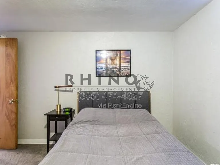 615 E Grand St #3 — Photo 9