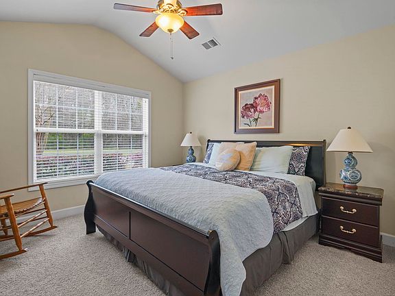 3rd image of 4315 Red Rooster Ln.