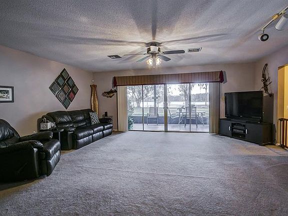 3rd image of 36339 Clear Lake Dr
