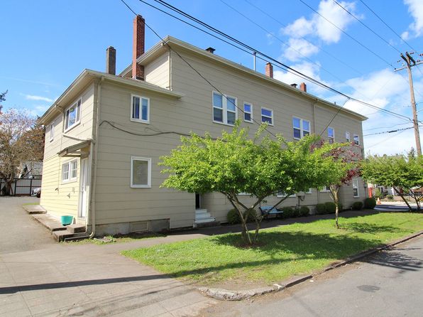 7630 SE Woodstock Blvd #2