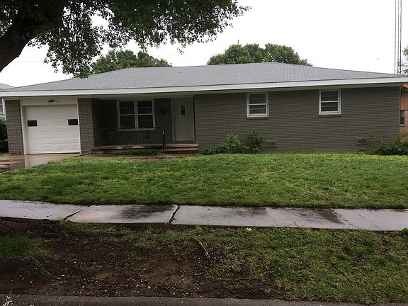 2nd image of 2216 Dogwood Ln