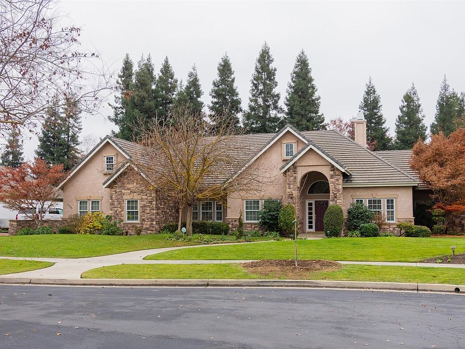 1st image of 3339 E Hillcrest Dr