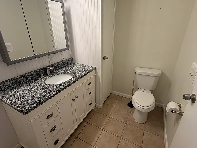 629 Marlin Cir — Photo 15