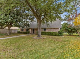 1816 Lakemont Ct, Arlington, TX 76013