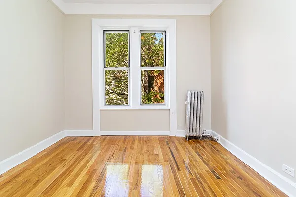 Rented by REAL New York | media 20