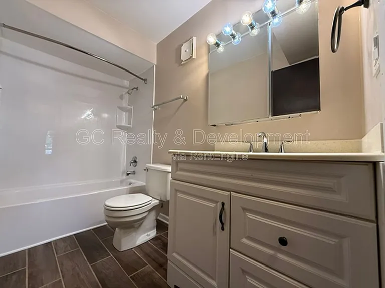 621 Tralee Ct #1D — Photo 14