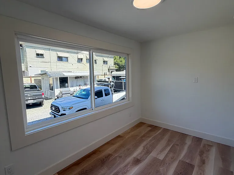 3841 Martin Luther King Jr Way #3841 — Photo 8