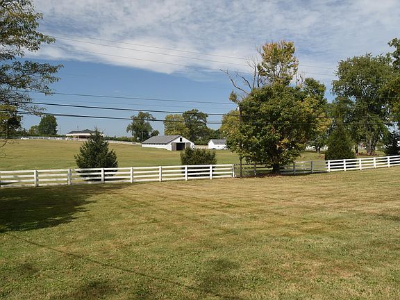 5th image of 1617 Kensington Way
