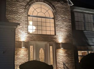 43 Todd Cir, North Brunswick, NJ 08902