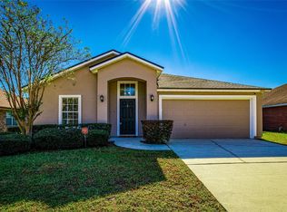 2472 Spring Pond Ln, Jacksonville, FL 32221