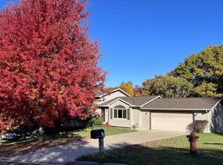 115 E Miller Rd, Rio, WI 53960
