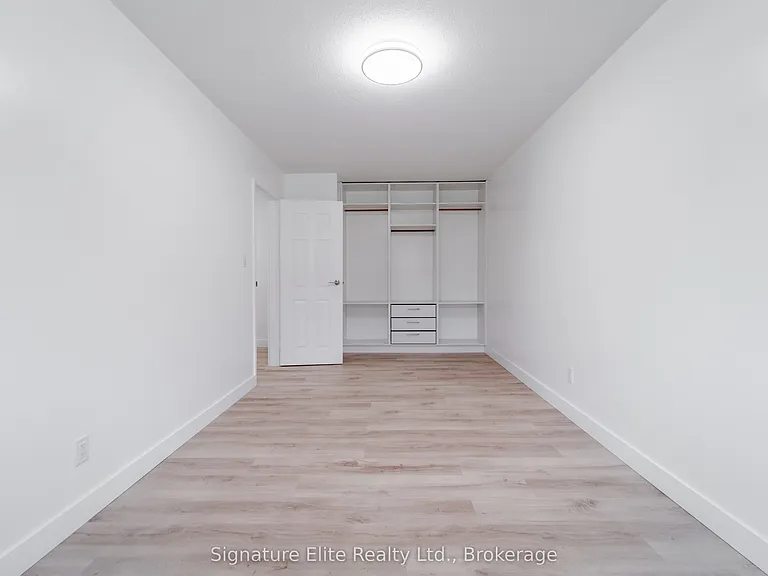 1118 Aire Pl — Photo 15