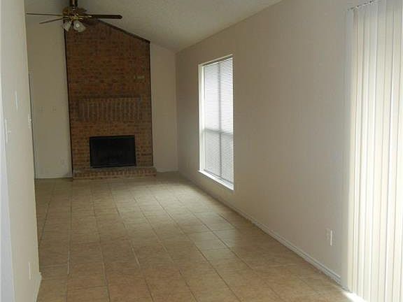 4th image of 6729 S Creek Dr