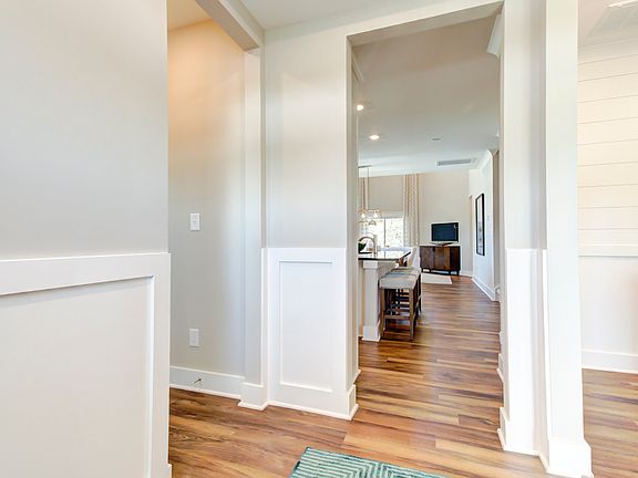 These photos are representative of this floor plan, but all options may not be available in every co