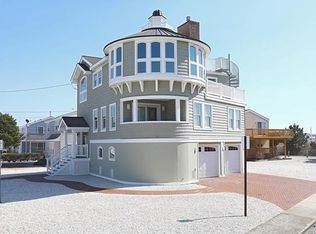 22 W Webster Ave, Beach Haven, NJ 08008