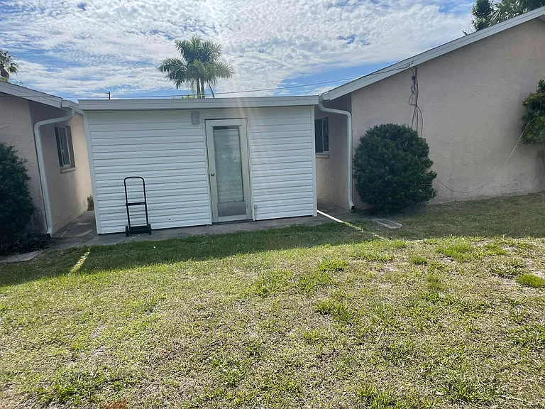 16841 Juanita Ave #D — Photo 23