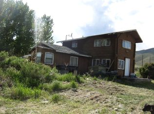3819 W Antelope Rd, Moore, ID 83255