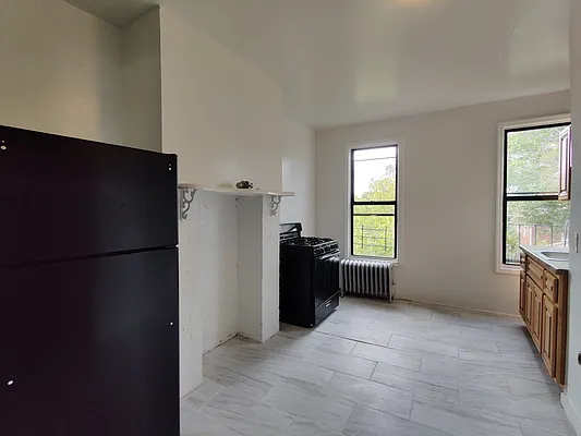 Rented by Signature Property Realty | media 24