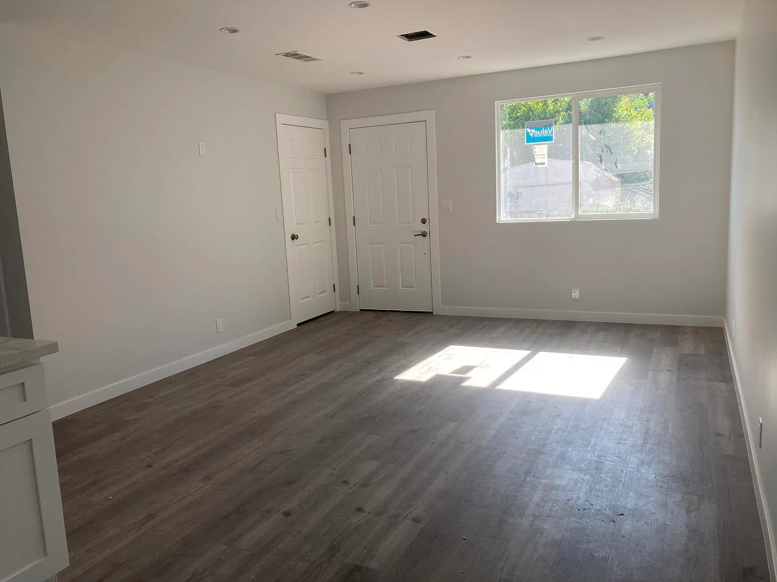 4034 1/4 Folsom St — Photo 2