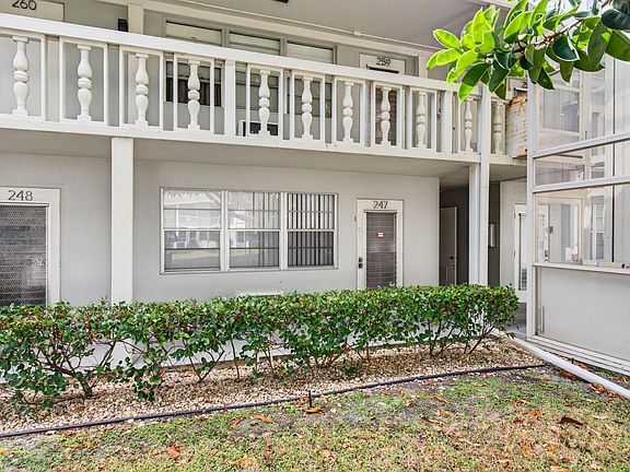 4th image of 247 Ventnor R