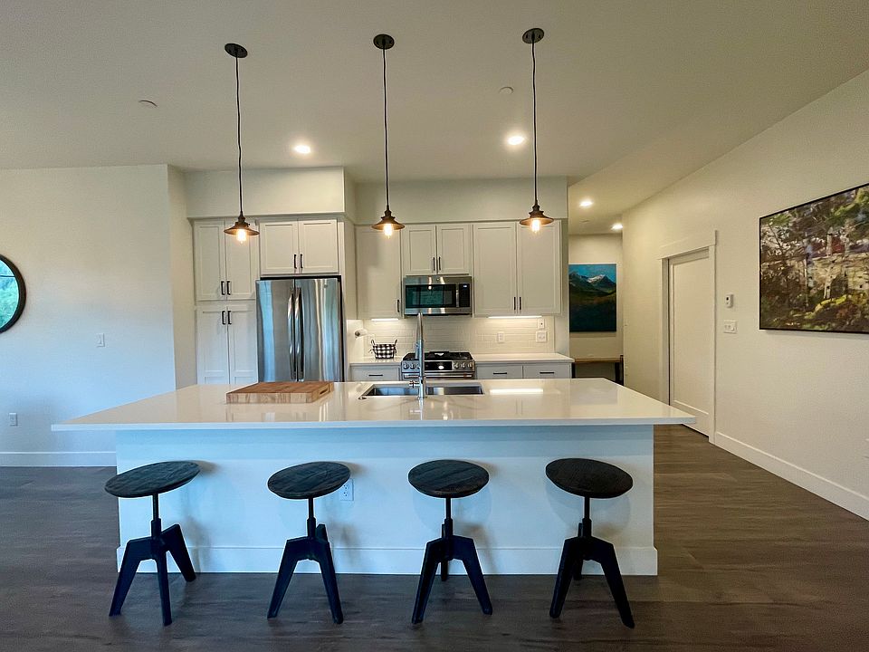 Kitchen and large island