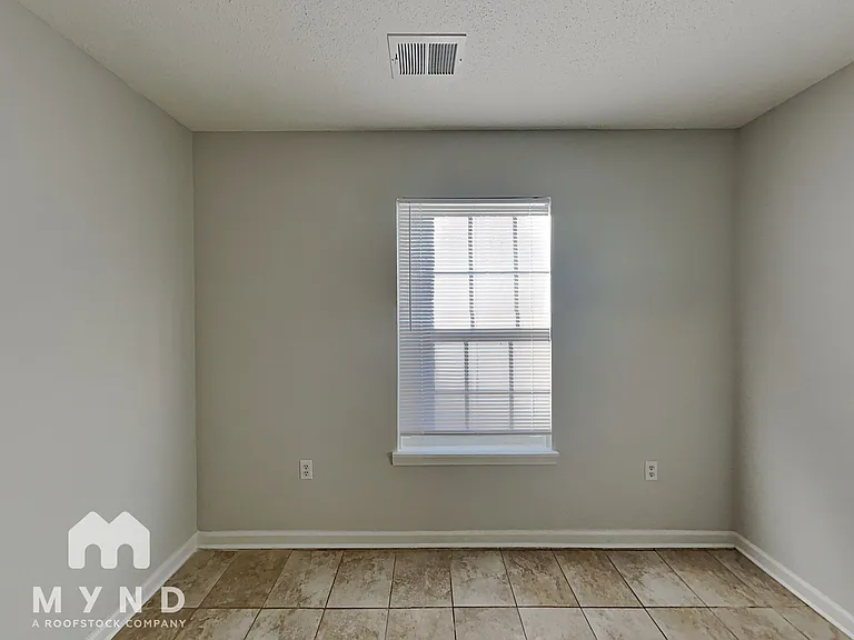 5130 Alford St — Photo 11