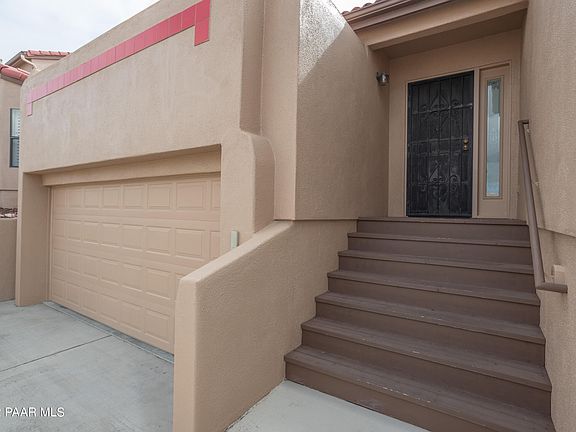 3rd image of 2734 College Heights Rd