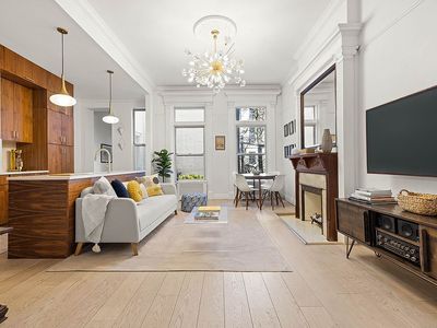 849 Carroll St APT 2, Brooklyn, NY, 11215