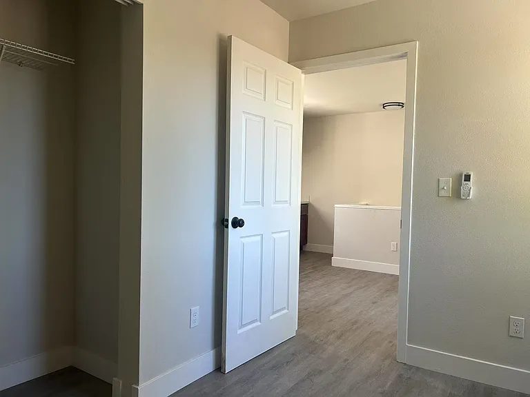 3530 Sunset Dr W #B — Photo 5