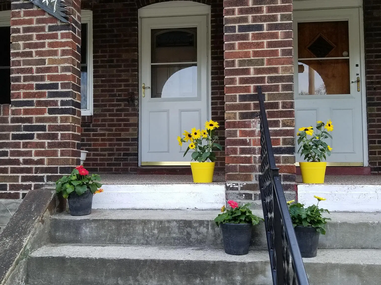 3 bed, 1366 sqft, $1,790 — Photo 1