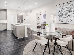 1961 Illumination Dr #5, Vienna, VA 22182