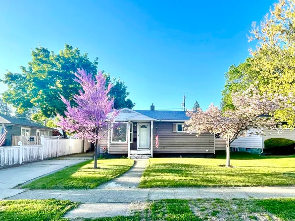 1328 W Bismark Ave, Spokane, WA 99205