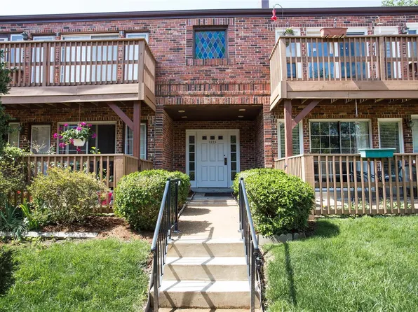 4294 Chateau De Ville Dr #92-G, Saint Louis, MO 63129